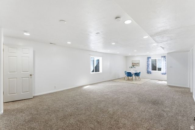 9107 S GRANADA HILLS DR, West Jordan, UT 84088