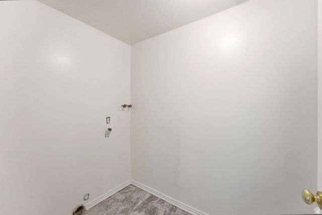 9107 S GRANADA HILLS DR, West Jordan, UT 84088