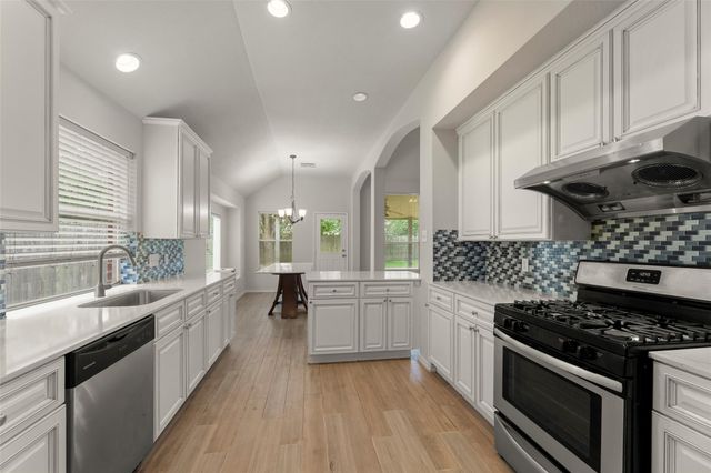 20211 Black Canyon Drive, Katy, TX 77450