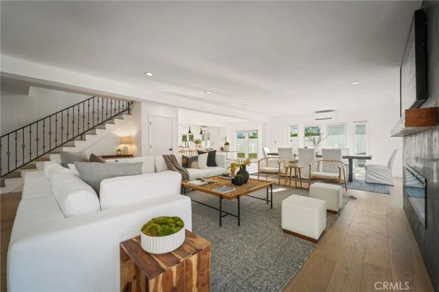 5115 West Boulevard, Los Angeles, CA 90043