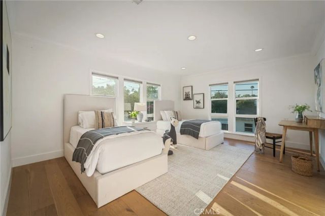 5115 West Boulevard, Los Angeles, CA 90043