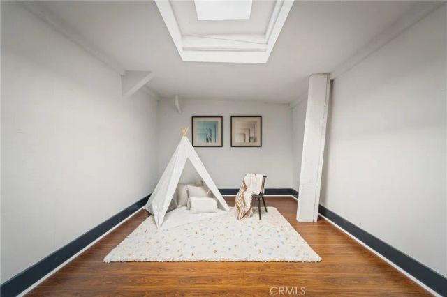 5115 West Boulevard, Los Angeles, CA 90043