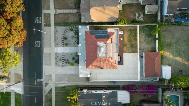 5115 West Boulevard, Los Angeles, CA 90043