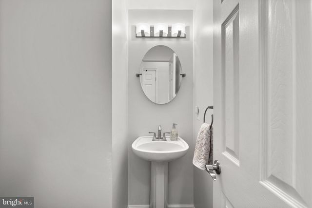 23504 ROLLING FORK WAY, Gaithersburg, MD 20882