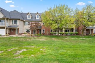 4130 S Hampton Ridge Boulevard 63, Howell, MI 48843