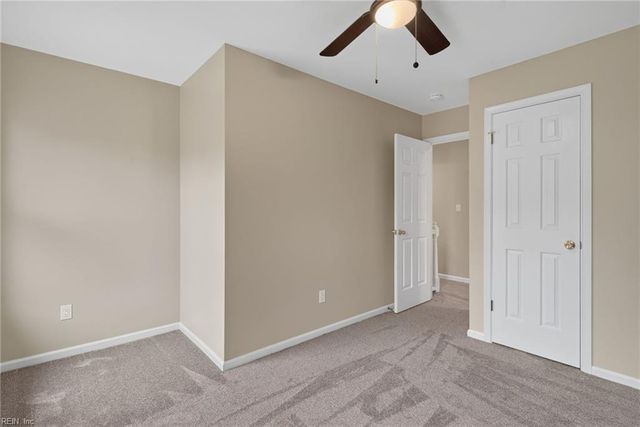 898 Gunston CT, Newport News, VA 23608