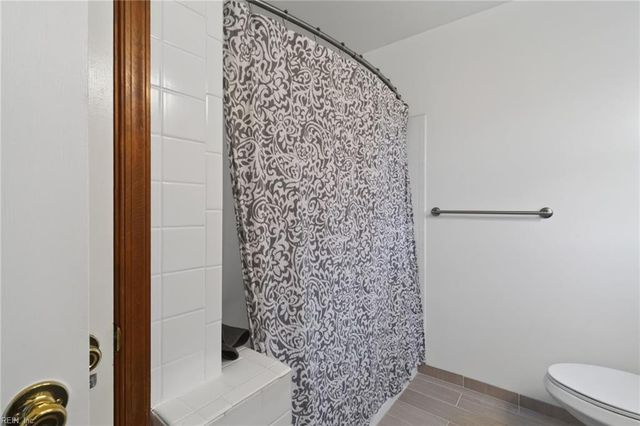 898 Gunston CT, Newport News, VA 23608