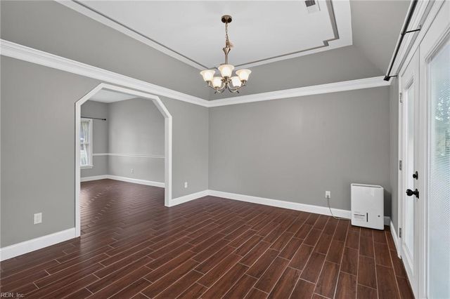 898 Gunston CT, Newport News, VA 23608