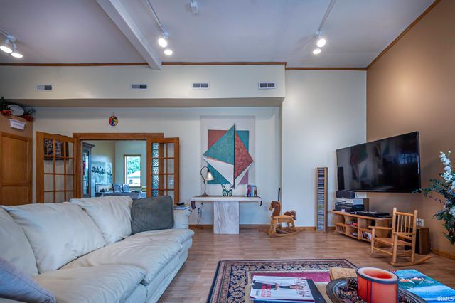 207 W Lincoln Highway, New Haven, IN 46774