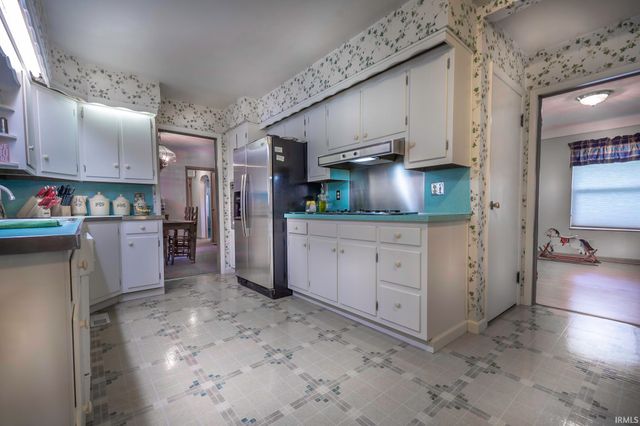 207 W Lincoln Highway, New Haven, IN 46774