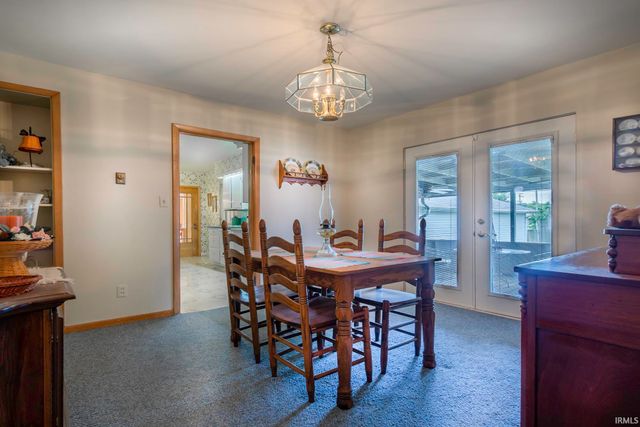 207 W Lincoln Highway, New Haven, IN 46774