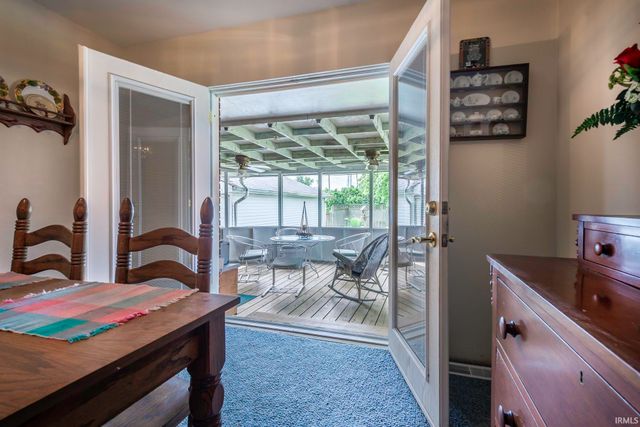 207 W Lincoln Highway, New Haven, IN 46774