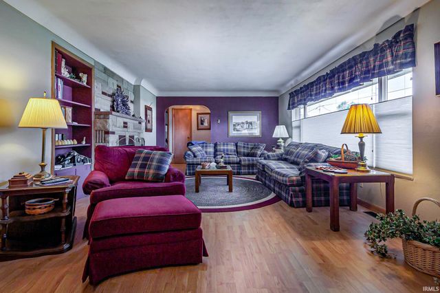 207 W Lincoln Highway, New Haven, IN 46774