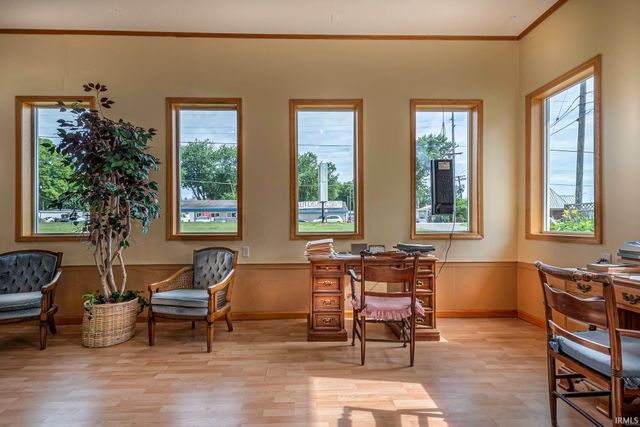 207 W Lincoln Highway, New Haven, IN 46774