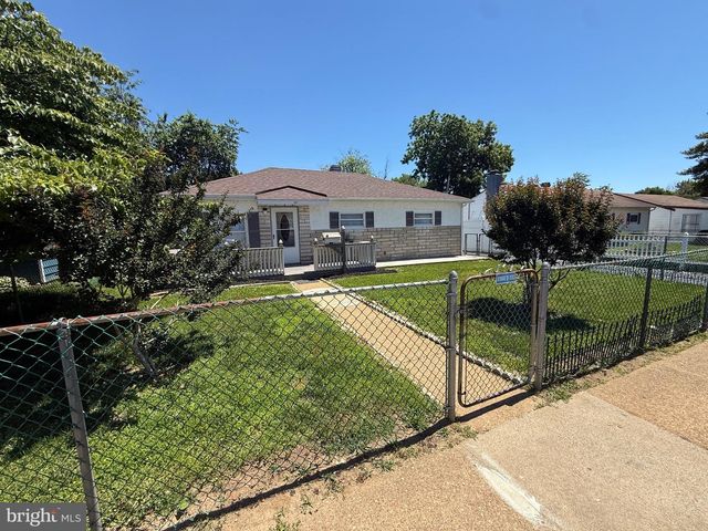 147 HALCYON DR, New Castle, DE 19720