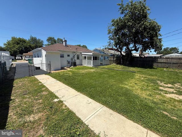 147 HALCYON DR, New Castle, DE 19720