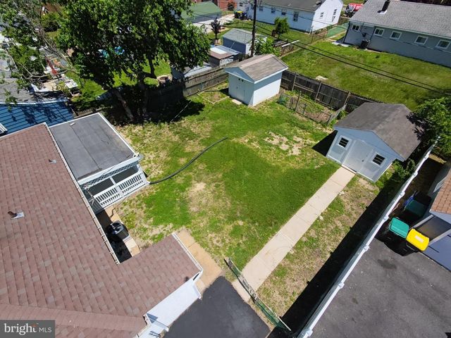 147 HALCYON DR, New Castle, DE 19720