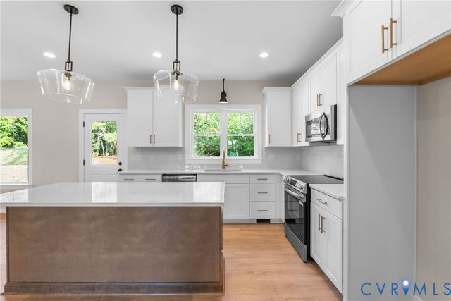 8501 Sedgemoor Dr, Henrico, VA 23228
