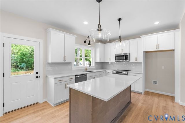 8501 Sedgemoor Dr, Henrico, VA 23228