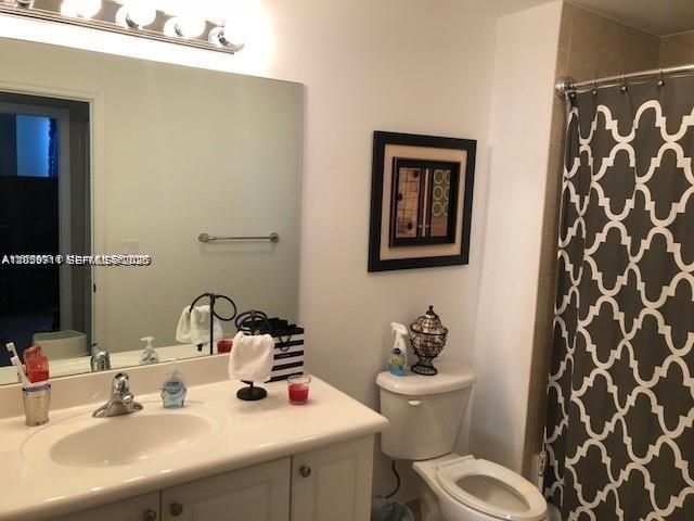 8390 SW 72nd Avenue 710, Miami, FL 33143