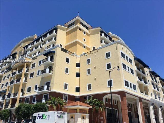 8390 SW 72nd Avenue 710, Miami, FL 33143