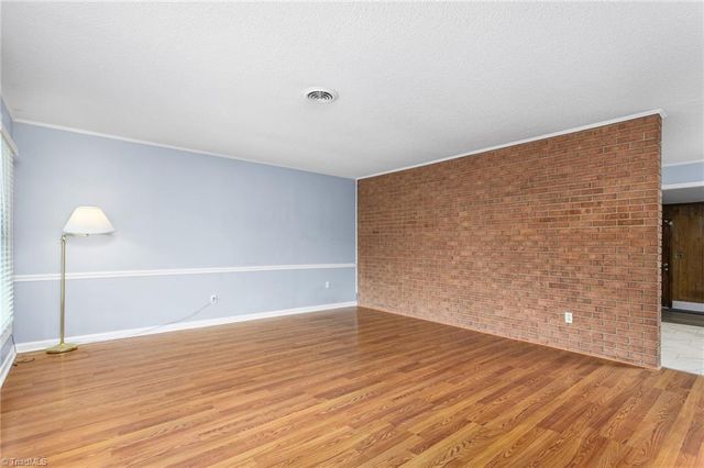 1208 Guest Street, Greensboro, NC 27405