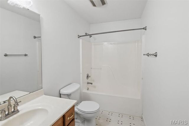 308 Macon Court, O'fallon, IL 62269