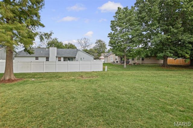 308 Macon Court, O'fallon, IL 62269