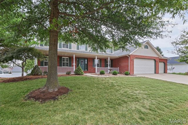 308 Macon Court, O'fallon, IL 62269