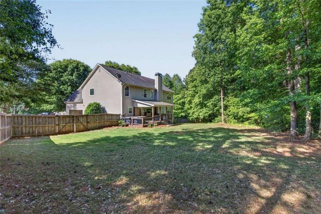 2137 Albert Jones Drive, Loganville, GA 30052