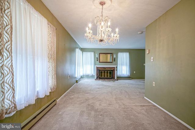 987 WESTMINSTER DR N, Southampton, NJ 08088
