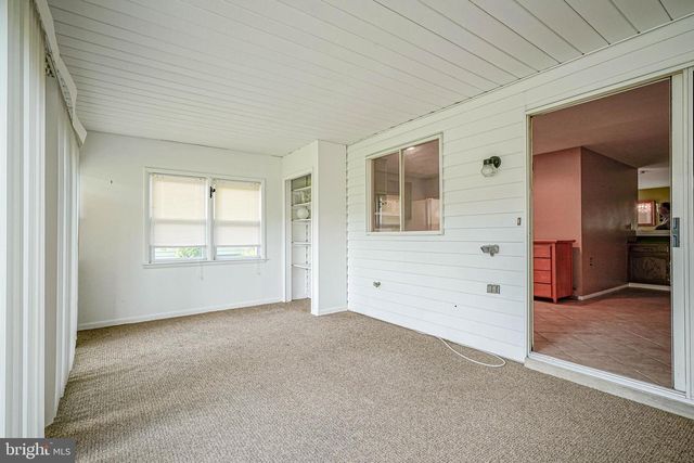 987 WESTMINSTER DR N, Southampton, NJ 08088