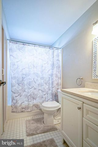 987 WESTMINSTER DR N, Southampton, NJ 08088