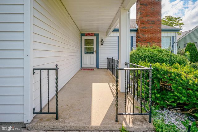 987 WESTMINSTER DR N, Southampton, NJ 08088