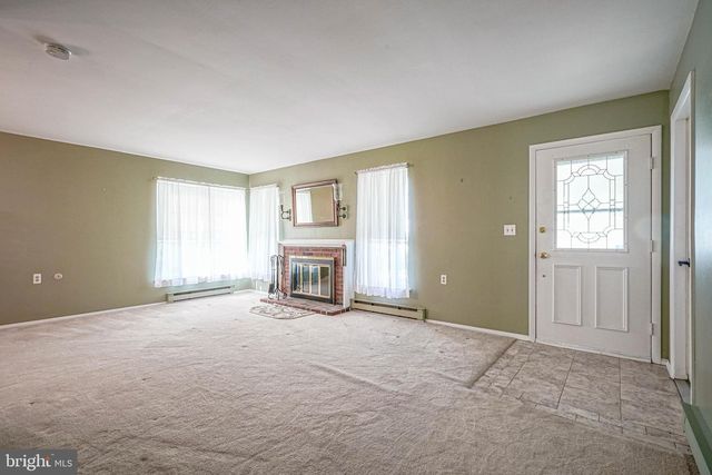 987 WESTMINSTER DR N, Southampton, NJ 08088