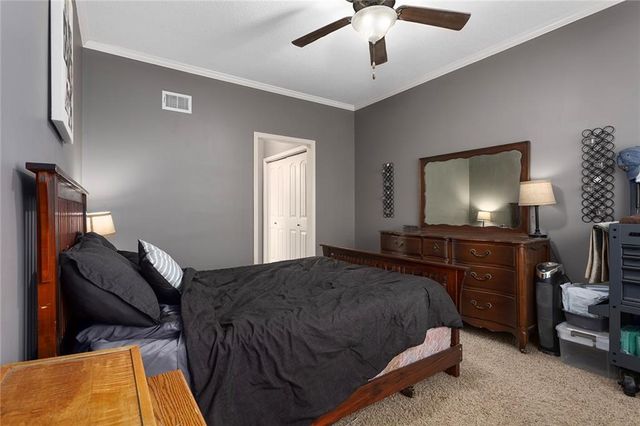 1857 Praun Lane, Kansas City, KS 66102