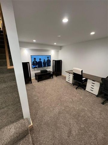 1857 Praun Lane, Kansas City, KS 66102