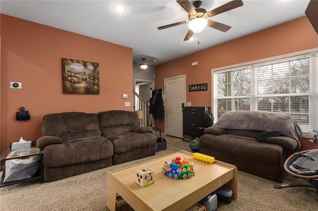 1857 Praun Lane, Kansas City, KS 66102