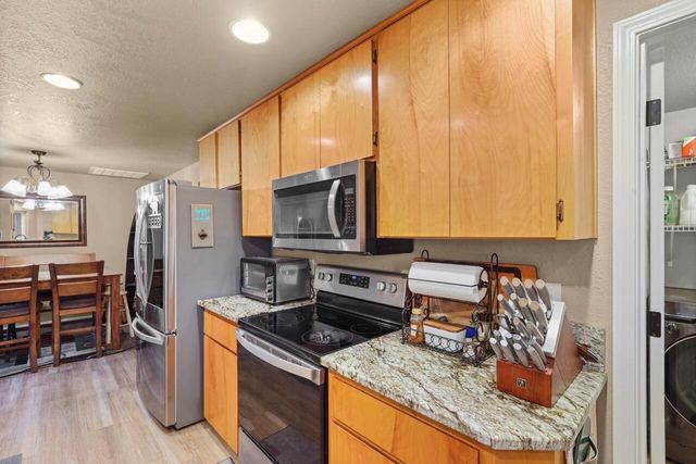 438 Westminster Drive, Eagle Point, OR 97524