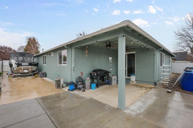 438 Westminster Drive, Eagle Point, OR 97524
