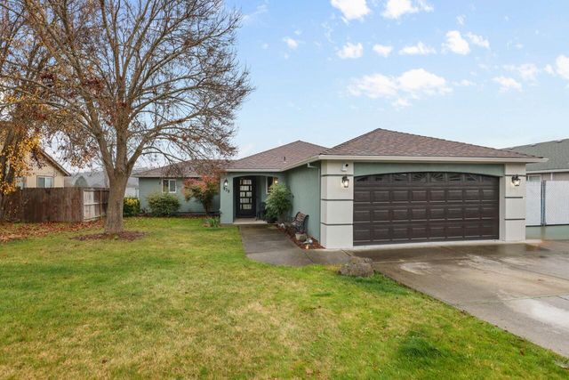 438 Westminster Drive, Eagle Point, OR 97524