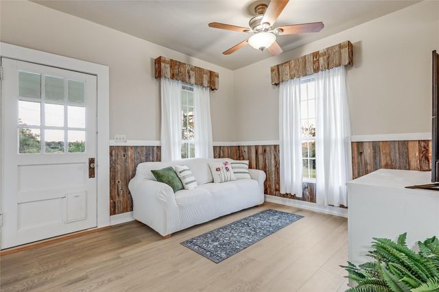 13471 Cedar Valley RD, Salado, TX 76571