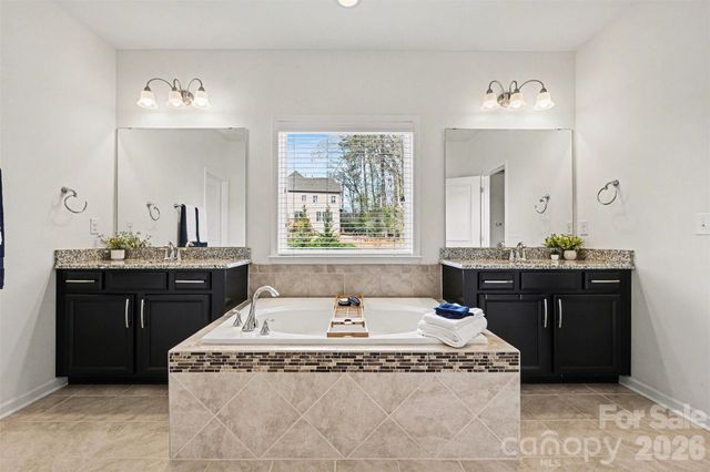 8651 Shadetree Street, Huntersville, NC 28078