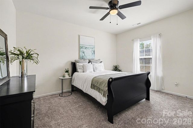 8651 Shadetree Street, Huntersville, NC 28078