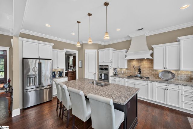 121 Stanridge Court, Easley, SC 29640