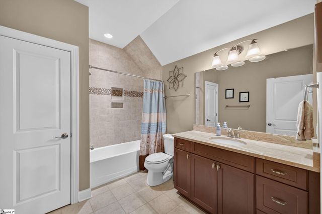 121 Stanridge Court, Easley, SC 29640