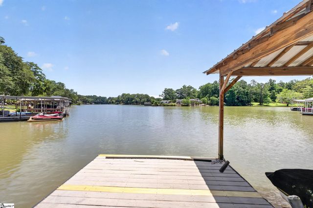 121 Stanridge Court, Easley, SC 29640