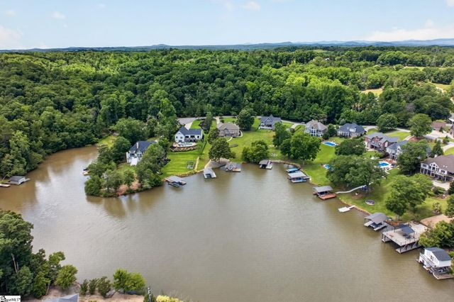 121 Stanridge Court, Easley, SC 29640