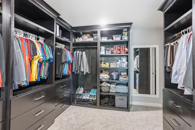 625 BLACK WOLF LP, Columbia, MO 65201