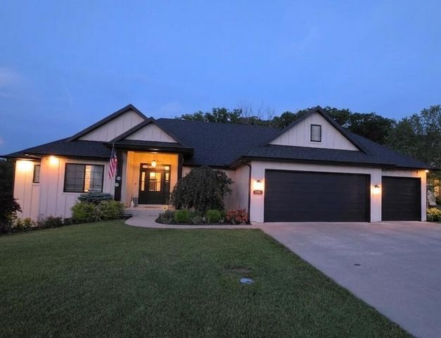625 BLACK WOLF LP, Columbia, MO 65201